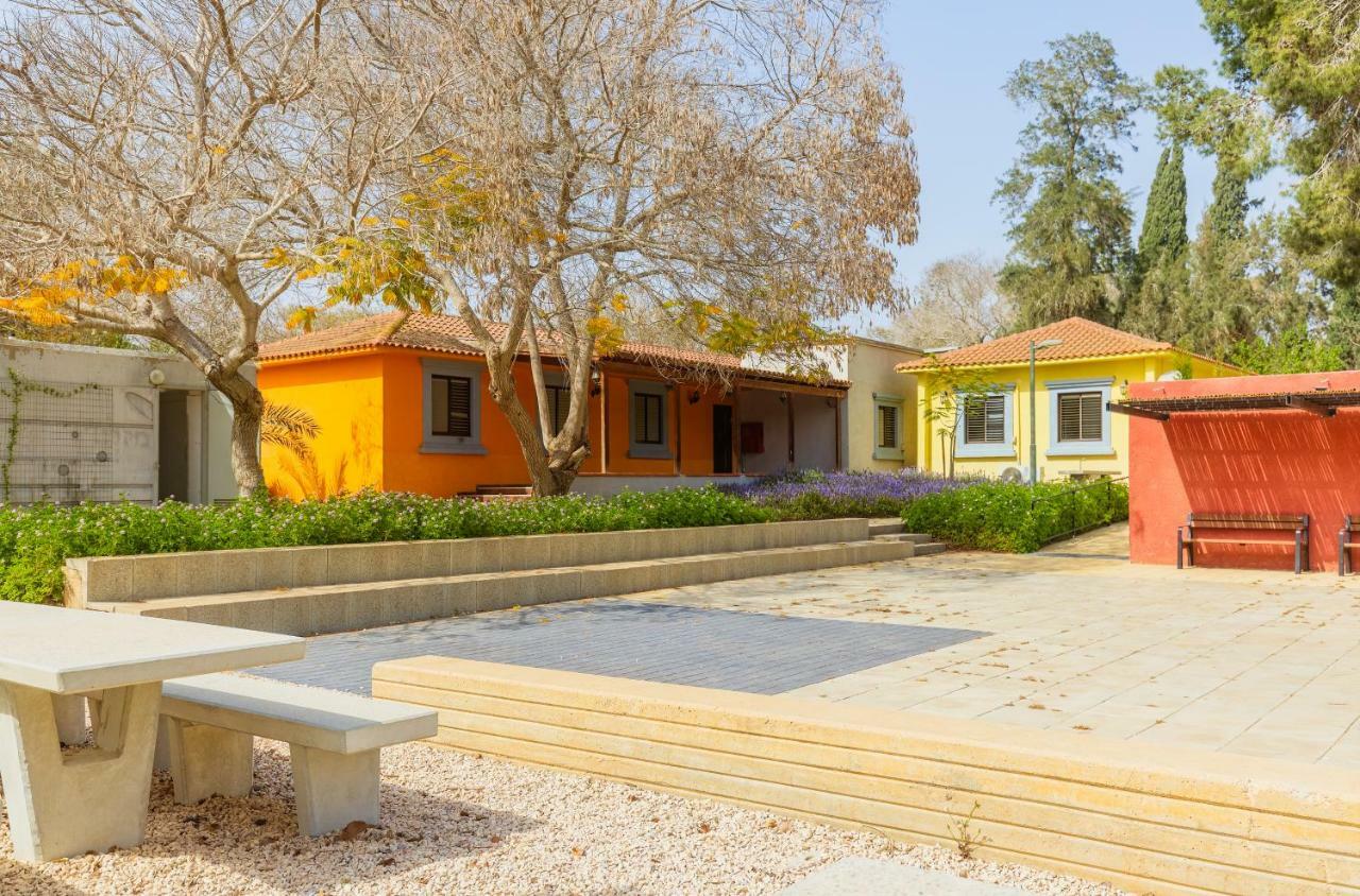 Villa Gvulot - Kibbutz Experience Gevulot Exterior foto